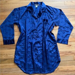 Vintage Teddy Bear Blue Satin Button-Up Sleep Shirt Size Medium
